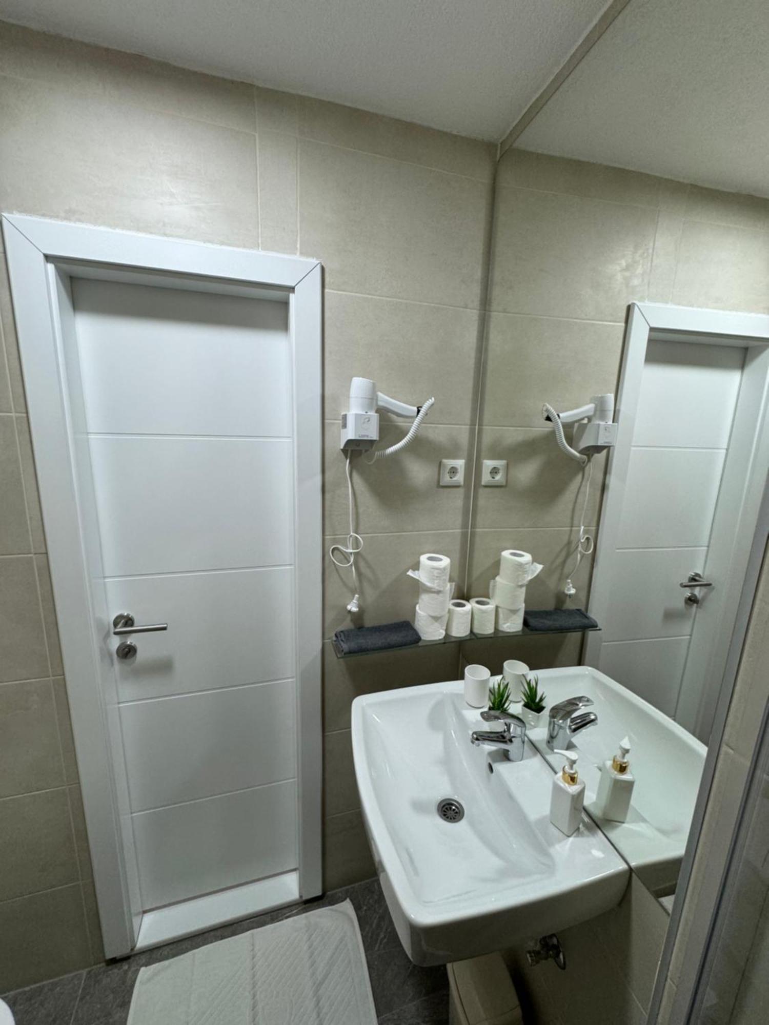 Apartments Han 2 Сараево Экстерьер фото